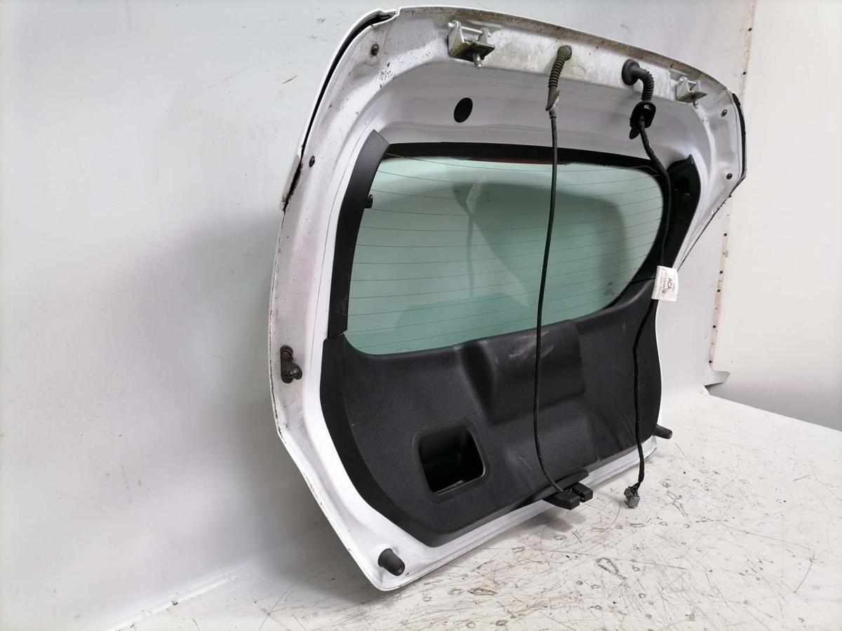 Ford Fiesta JA8 original Heckklappe mit Heckscheibe Frost Wei&szlig; Bj.2010